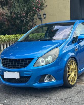 Opel Corsa 1.6 T 192CV 3 porte OPC