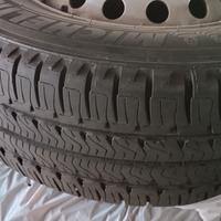 4 gomme con cerchio da 15