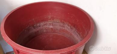 Mastellone per uva 700litri + uno piu piccolo