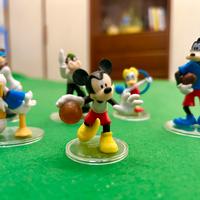 7 personaggi Topolino Sport topper torta o pedine