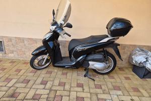 Honda SH 300 – 2018 – Unico Proprietario