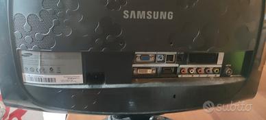 2schermi PC TV marca lg e samsung