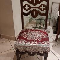 Sedia di legno stile d' epoca. 