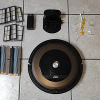 Robot aspirapolvere Roomba 896