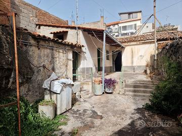 Bilocale indipendente con cortile