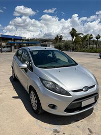FORD Fiesta 6ª serie - 2010