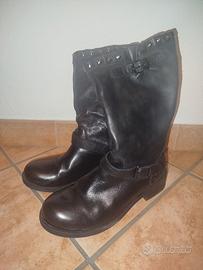 Stivali Pregunta borchie