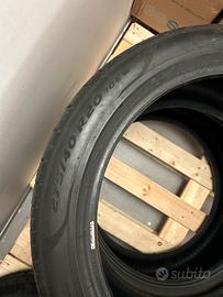 Gomme Bmw x4  doppia misura Pzero Pirelli