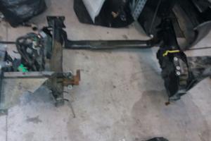 CHRYSLER VOYAGER LONGHERONI CON RIVESTIMENTO 200