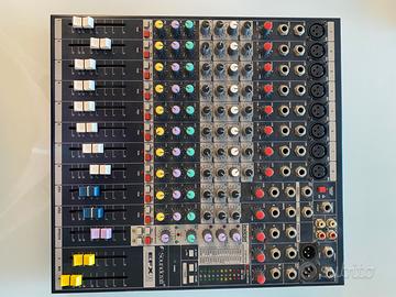 Mixer soundcraft EFX8