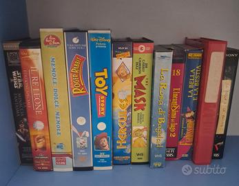 Lotto 11 VHS Film e CartoniAnimati Classici Disney