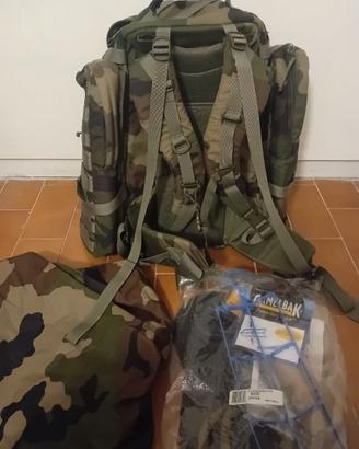 Zaino tattico militare Camelbak Felin woodland