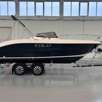 Barca a motore Eolo day 6.50 Mercury Verado 200