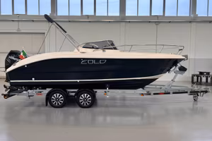 Barca a motore Eolo day 6.50 Mercury Verado 200