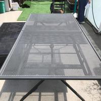 Tavolo con 6 sedie e una panca