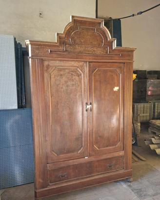 Armadio antico
