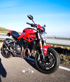 Ducati Monster 821