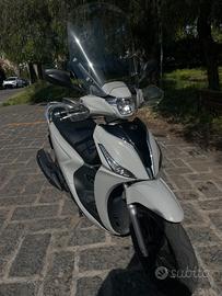 Kymco People S 125