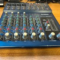 Mixer Yamaha MG 10/2 mixing console