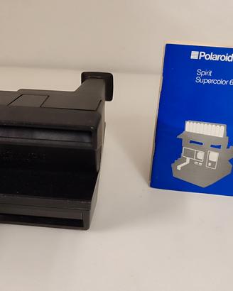 macchina fotografica polaroid 