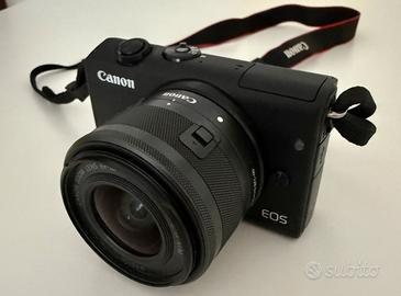 Canon EOS M200