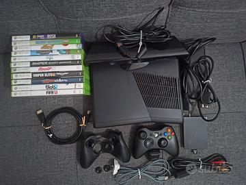 Xbox 360 slim+hdd 250+giochi+Kinect+accessori