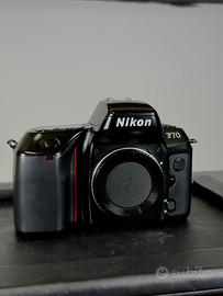 Nikon F70 (N70) – con scatola e manuale