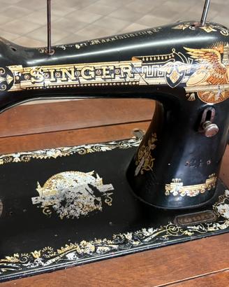 Macchina da cucire SINGER  15K "Sfinge" (Anni '20)