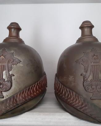 Militaria- 2 Elmi WW1