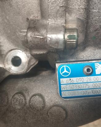 Turbina Mercedes serie s  a6560902800