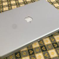 MACBOOK  PRO