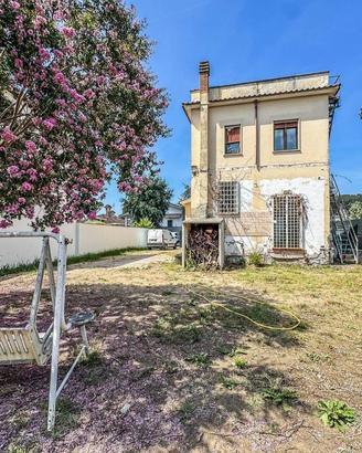 Villa di 100 m² con 3 locali a Roma