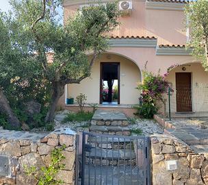 San Teodoro villino vista mare climatizzato