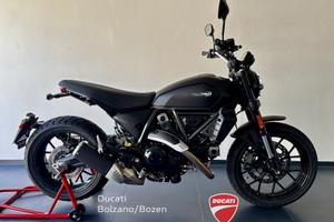 Ducati Scrambler 800 Icon Dark