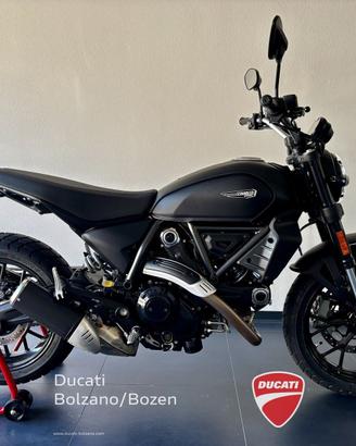 Ducati Scrambler 800 Icon Dark