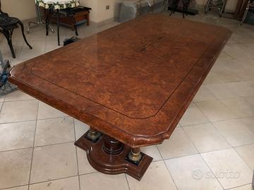 Tavolo in radica anni ’70