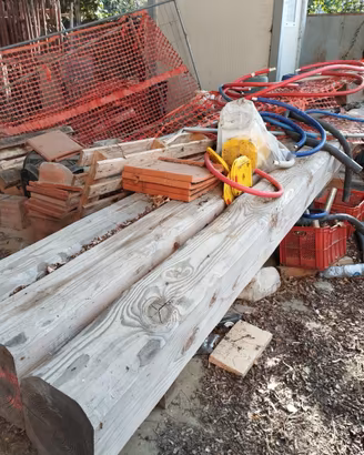 Materiale edile ponteggi pannelli kaufman ferro