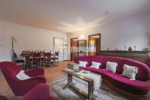 AMPIO 6 LOCALI CON TERRAZZO E POSIZIONE COMODA AI