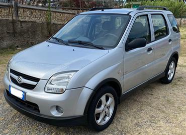 Suzuki Ignis 16v 2wd VVT Deluxe