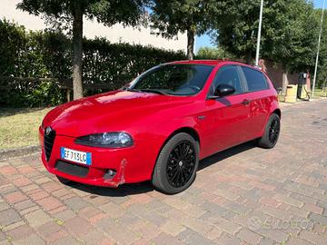Alfa Romeo 147 1.6 16V TS (105) 5 porte Progressio