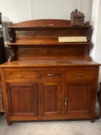 Credenzone in larice