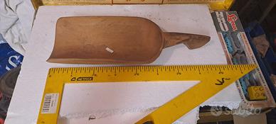 antica sessola paletta per cereali in legno