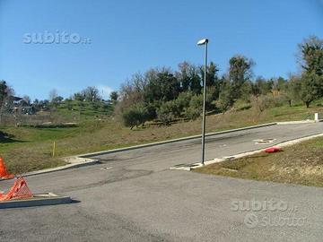 LOTTI DI TERRENO EDIFICABILI già urbanizzati