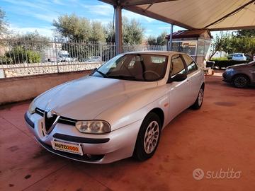 Alfa Romeo 156 1.6i 16V Twin Spark cat Distinctive