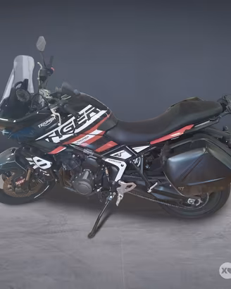 TRIUMPH Tiger 660