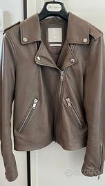 Giacca in pelle marchio mango