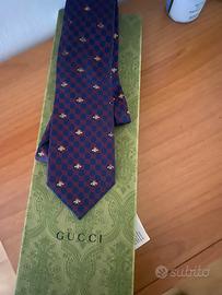 Cravatta Gucci edizione limitata seta