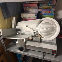 Affettatrice funzionante