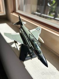F-4 J Panthom II - modellino aereo militare