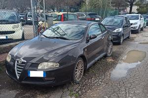 Alfa Romeo GT – Motore OK – Da sistemare o ricambi